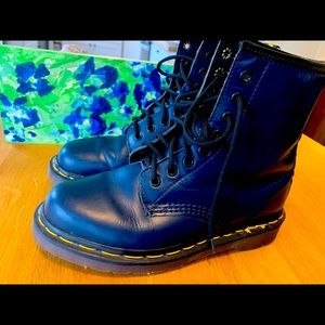 Blueberry Docs! Almost brand new